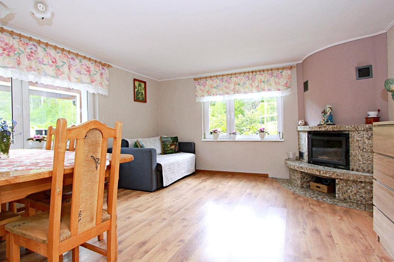 Domki Wczasowe Mazury - Ferienhaus Masuren - Do 12 Osob - Idealny Dla Grup Dluzek エクステリア 写真