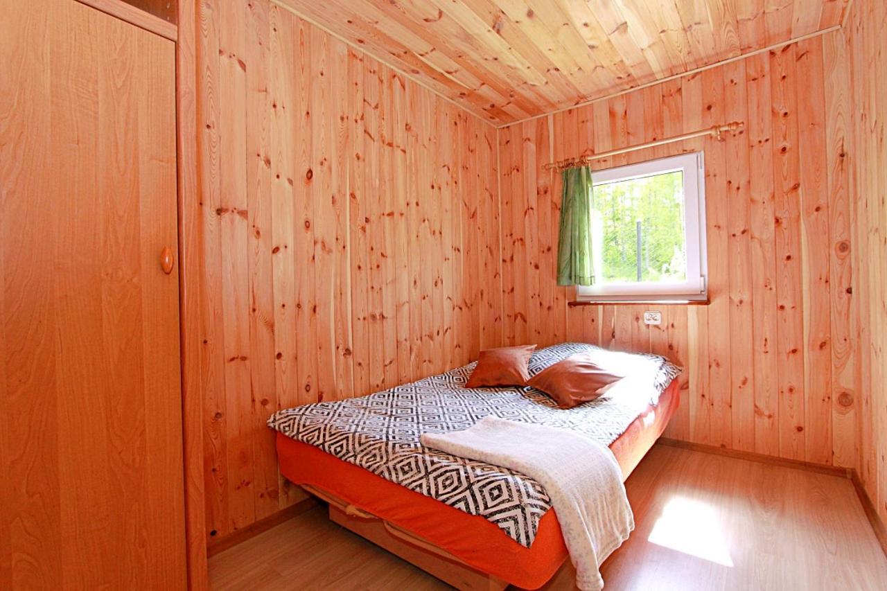 Domki Wczasowe Mazury - Ferienhaus Masuren - Do 12 Osob - Idealny Dla Grup Dluzek エクステリア 写真